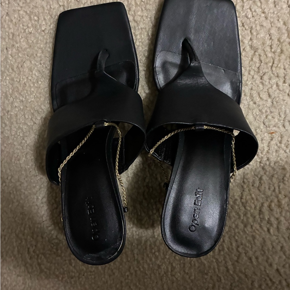 Black Women's Sandals